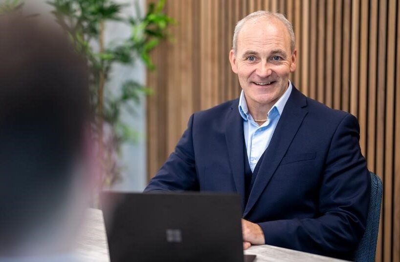 simon-edited-e1742984539652