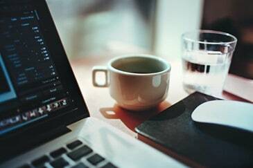 Beat digital overload by automating breaks between meetings in Outlook